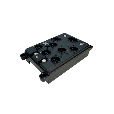 P150 Central Cable Hub (INTL)